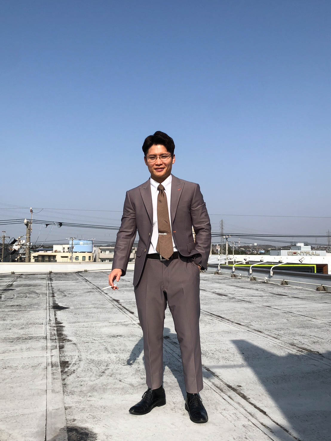 サーフィン体型のスーツ｜肩と背中で失敗しない6つの採寸