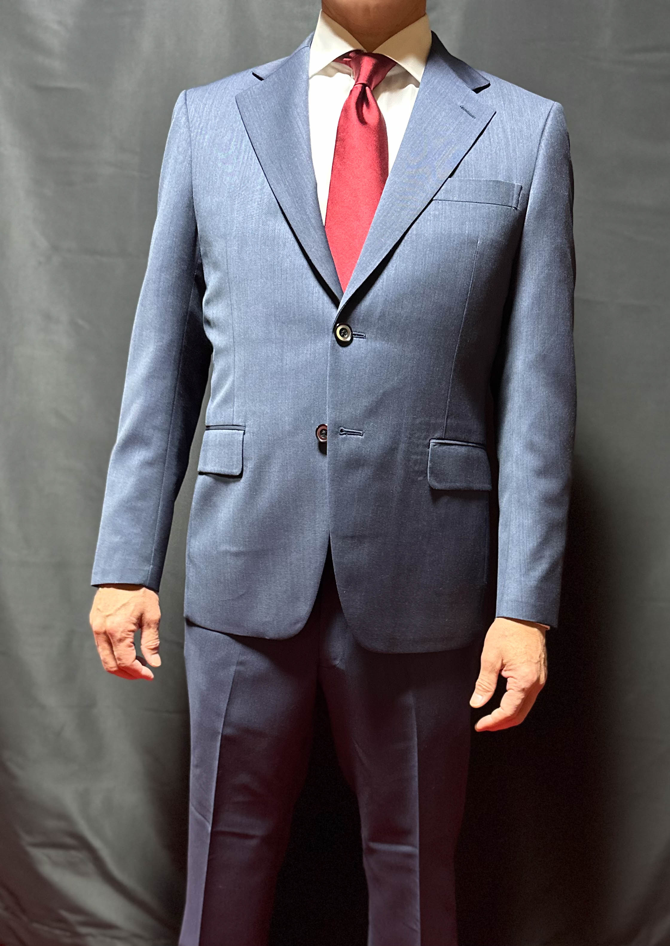 建築士・設計士のスーツはオーダーが正解｜現場も打合せもこなす一着